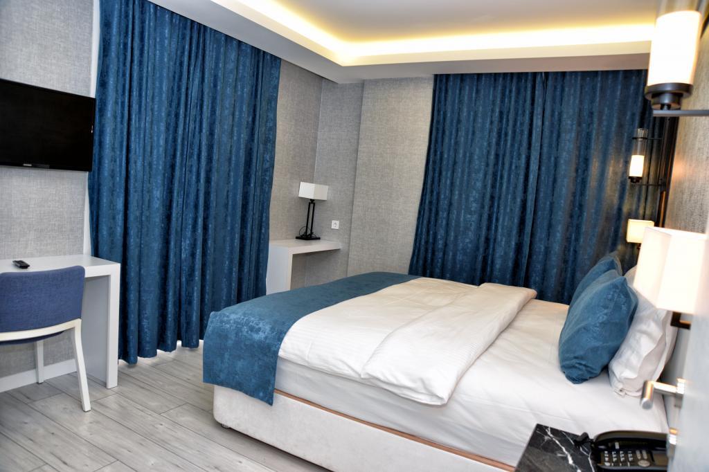 Gardenya Suit Hotel — 10