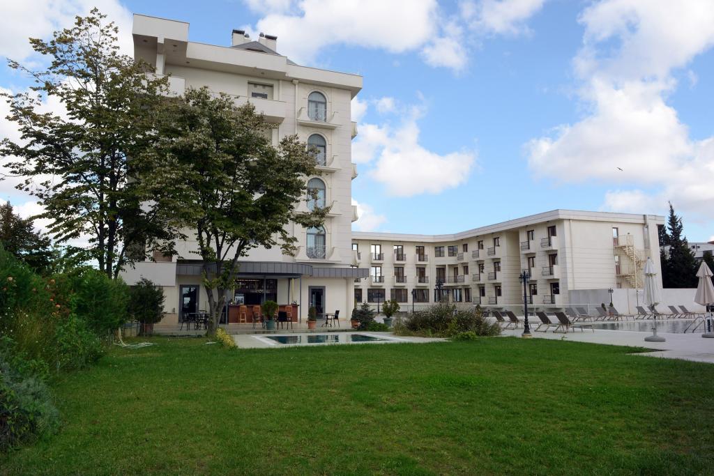 Bayramoğlu Resort Hotel — 4