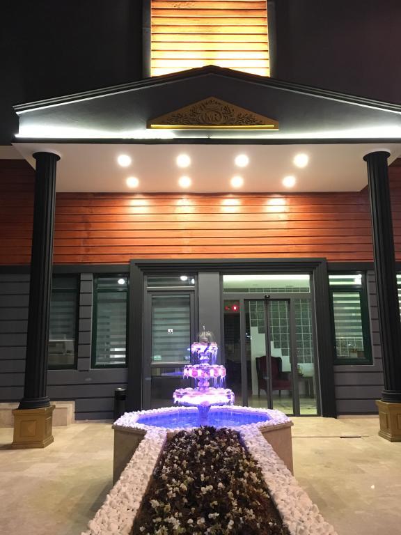 Mera Park Hotel — 2