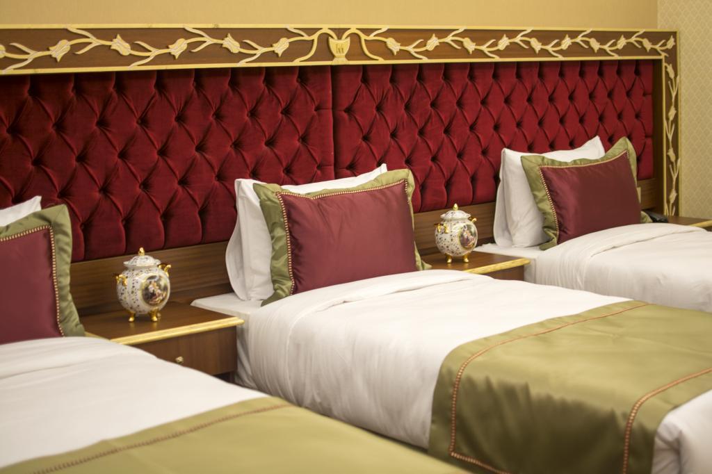 MB Deluxe Hotel — 6