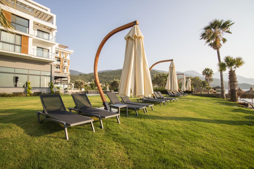 Maia Luxury Beach Hotel & SPA — 9