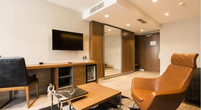 Zeniva Hotel — 10