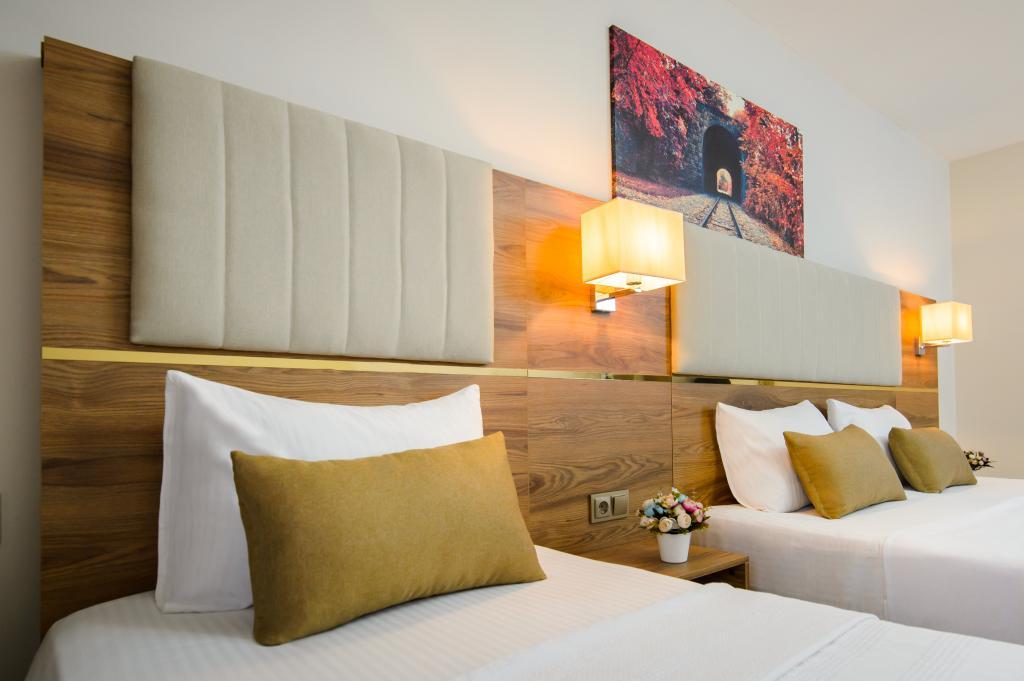 White House Otel Trabzon — 7
