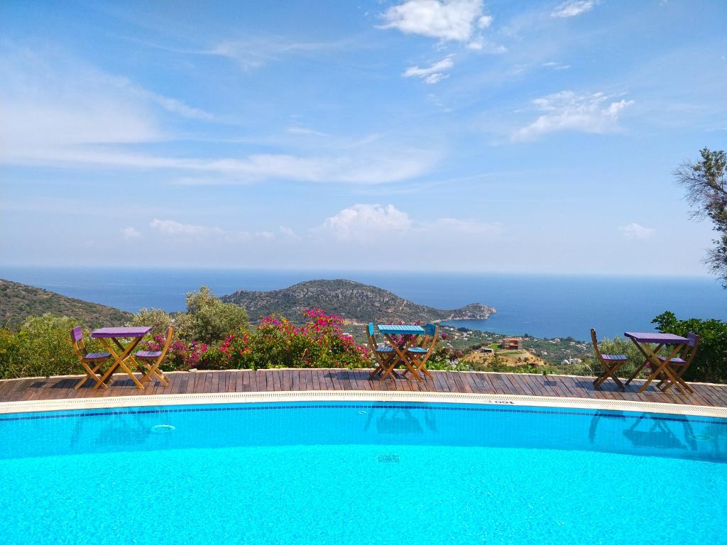 Zephyros Hotel Datça — 1