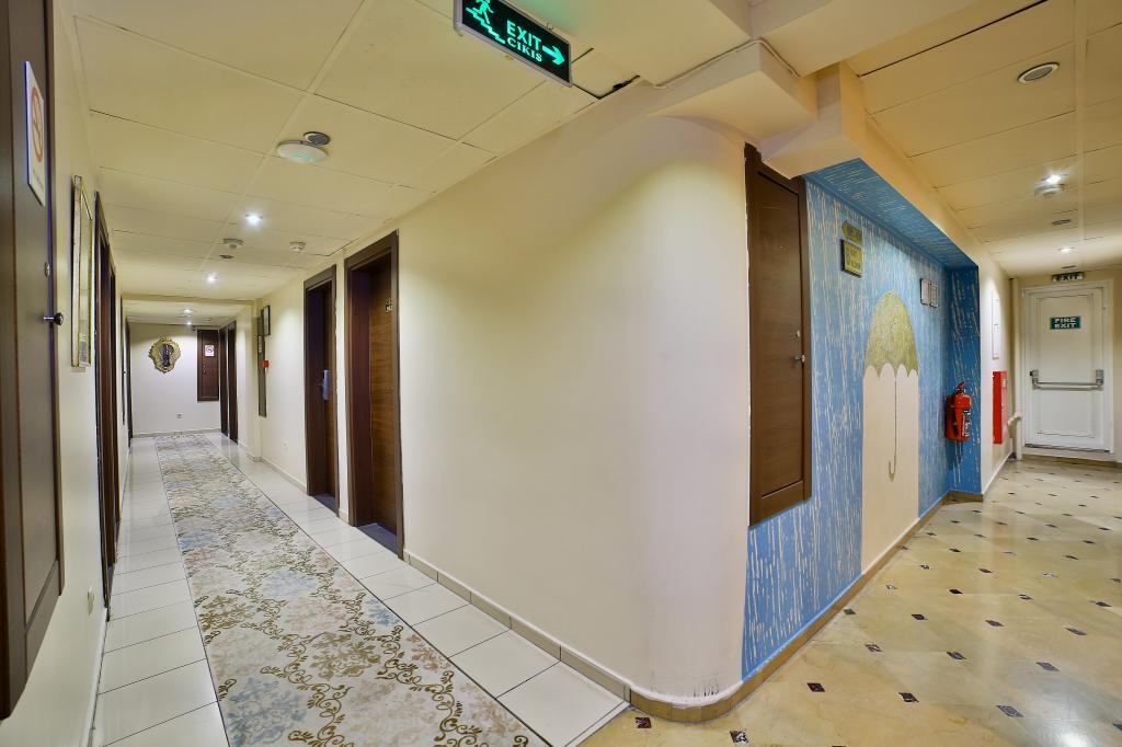 Grand Ant Hotel — 2