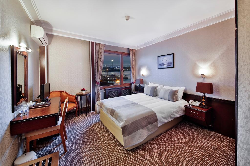 Sidonya Hotel — 5