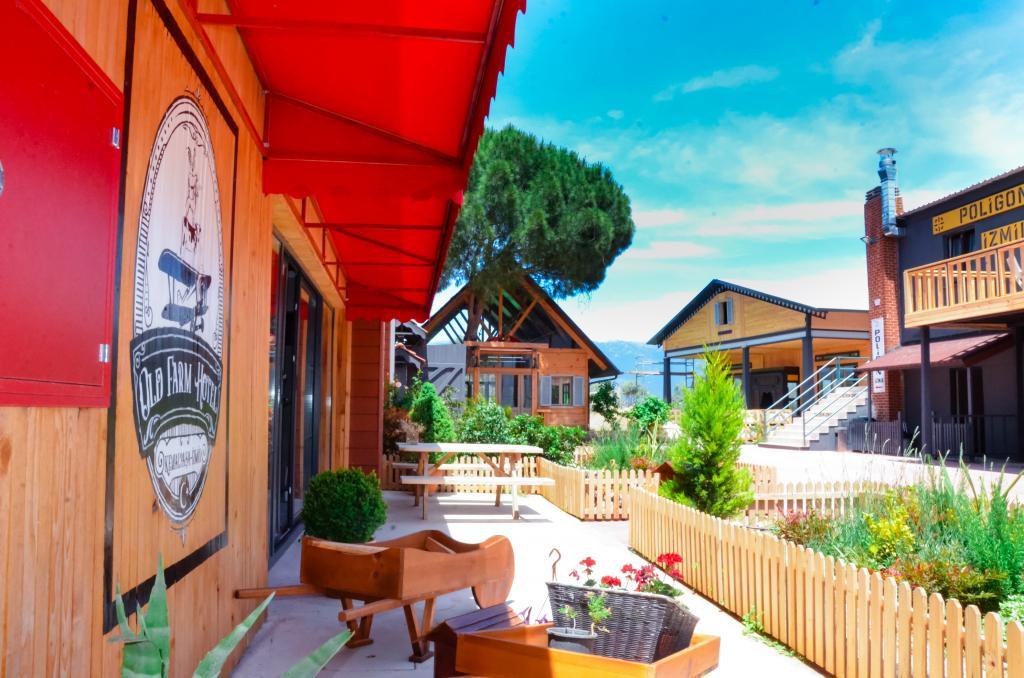 Old Farm Hotel Kemalpaşa