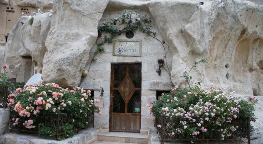 Amber Cave Suites — 6