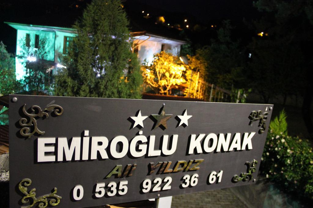 Emiroğlu Konak — 1