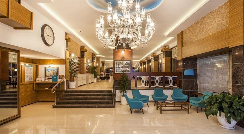 Parador Beach Hotel — 8