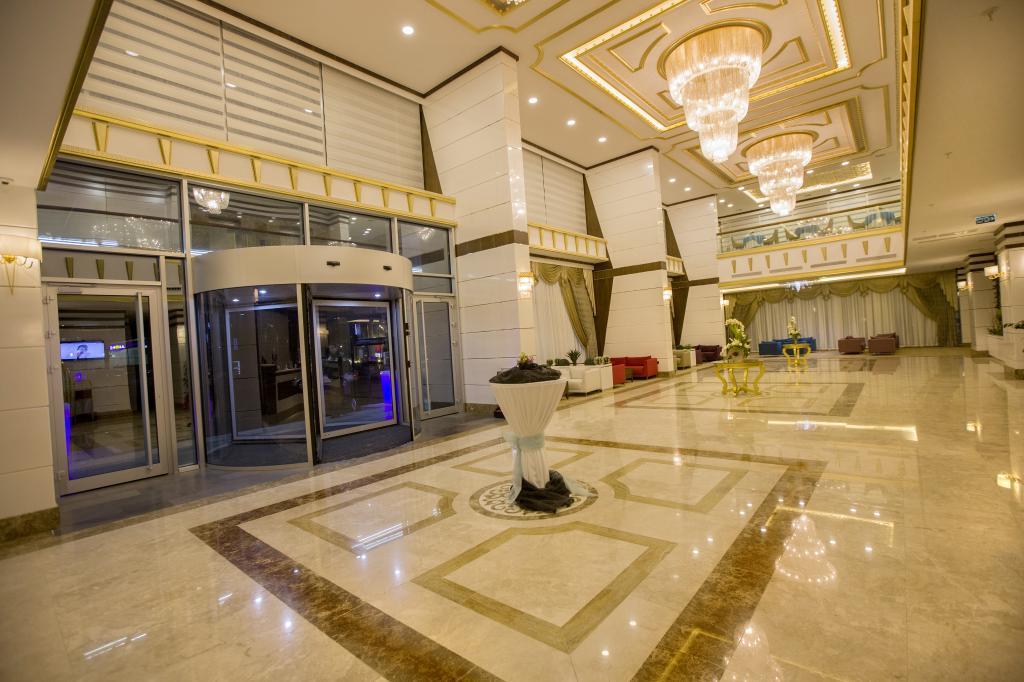 Mitannia Regency Hotel — 4