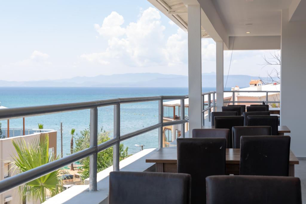A Emreli Suite Hotel — 4
