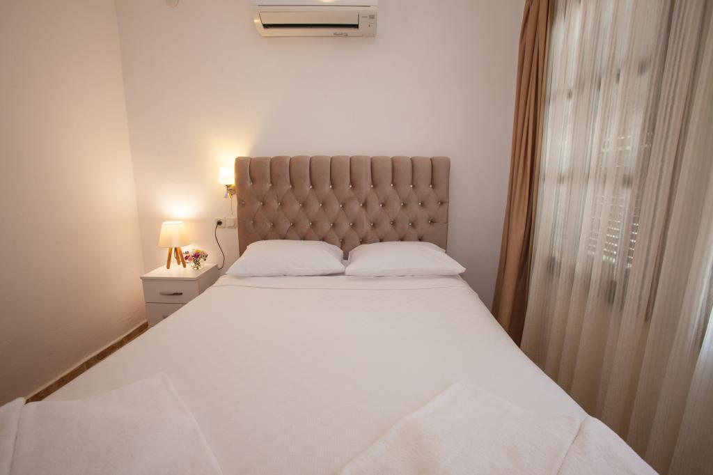 Papermoon Hotel And Apartments — 5