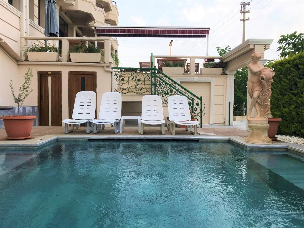 Lord Hotel — 8