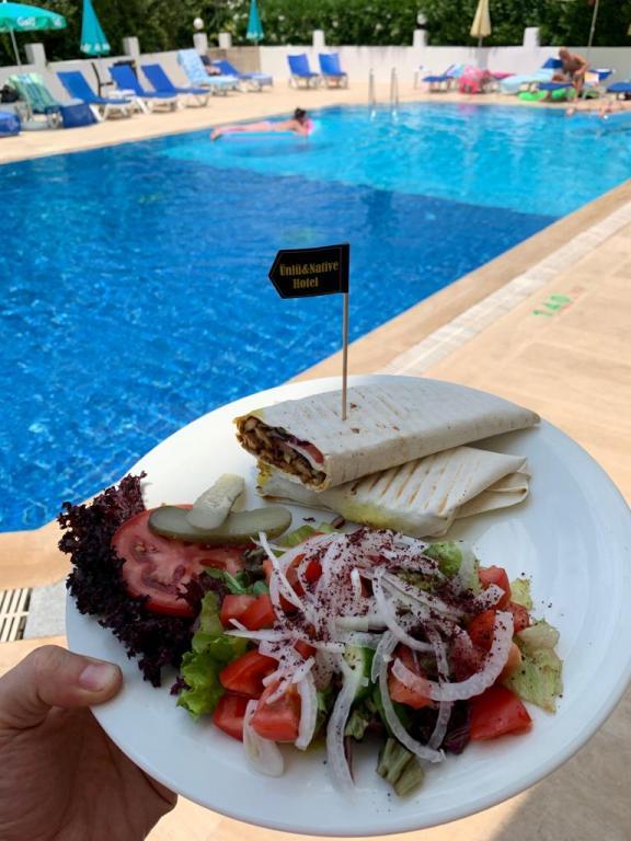 Ünlü Hotel — 2