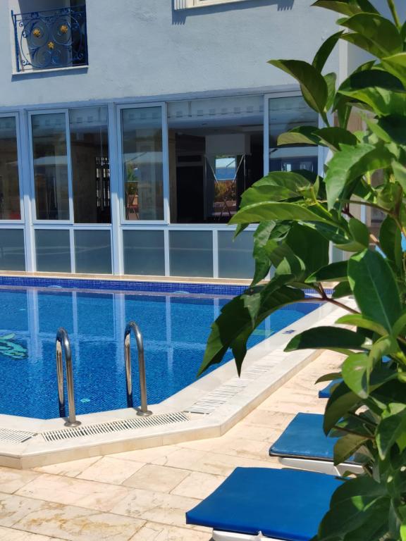 Nergiz Hotel Sarımsaklı — 7