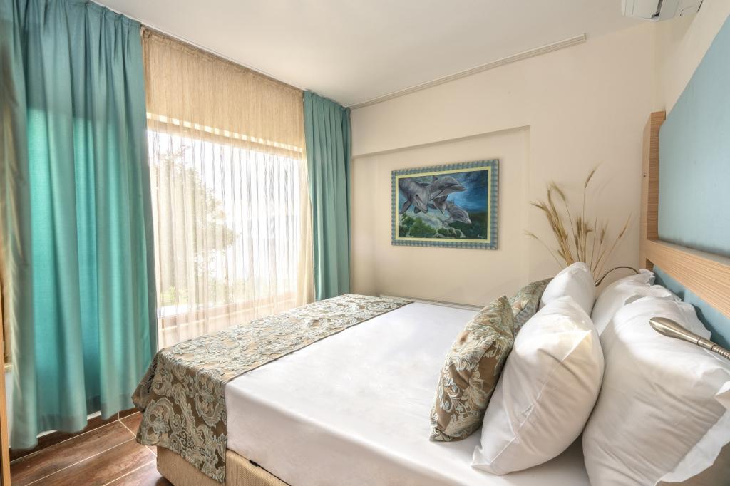 Avena Mountain Hotel +16 — 6
