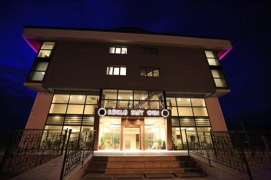 Köklü Suit Hotel — 2