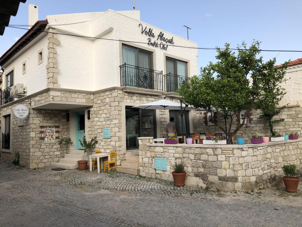 Volta Alaçatı Butik Otel — 1