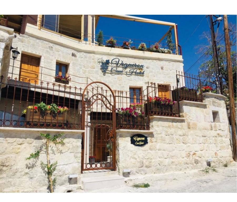 Vigneron Cave Hotel — 1