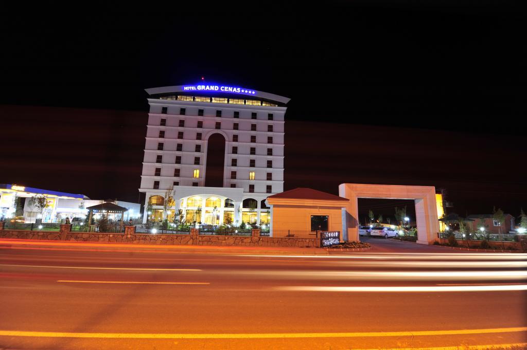 Grand Cenas Hotel — 3