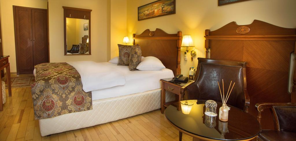 Best Western Empire Palace Hotel — 4