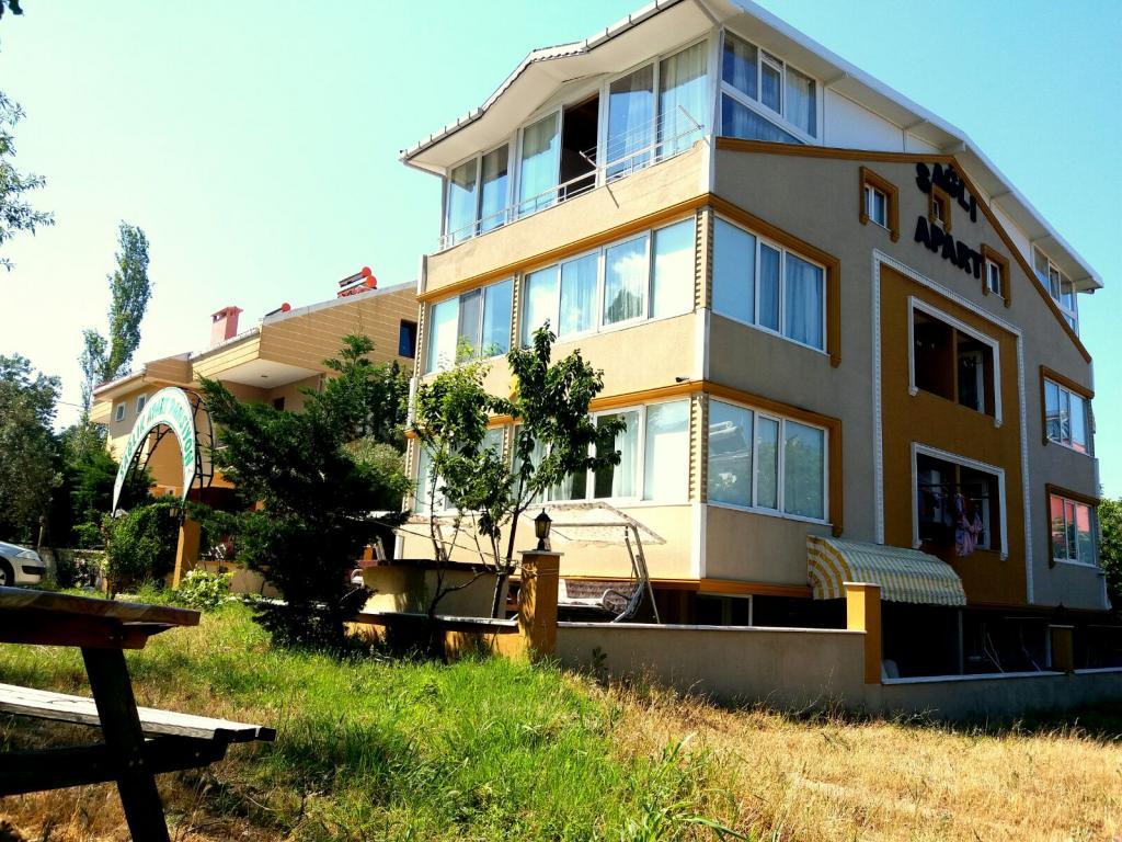 Sağlık Apart Pansiyon — 1