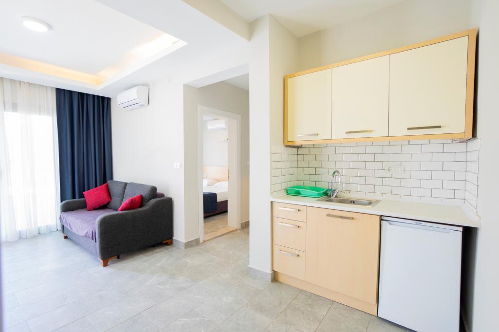 Ven Suites — 8