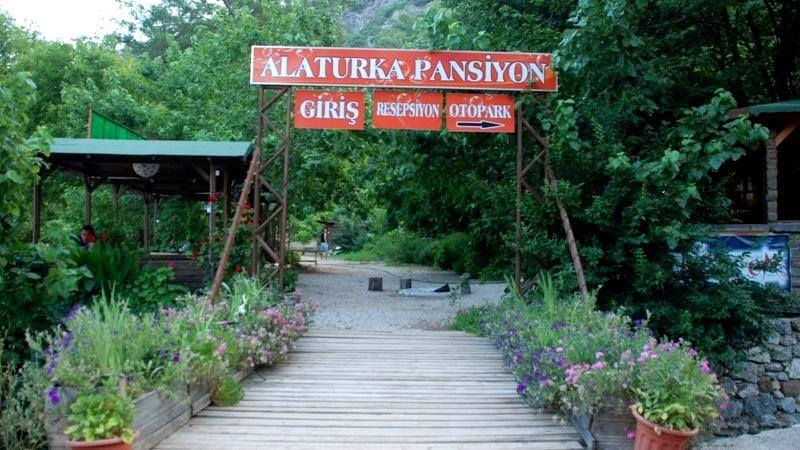 Alaturka Pansiyon