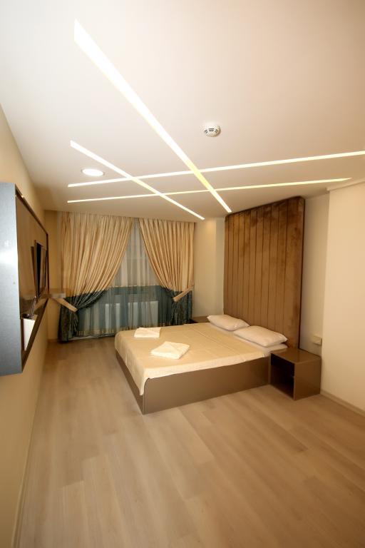 Blueway Hotel — 9