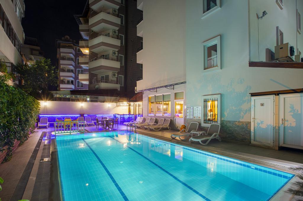Alanya Beach Otel — 6