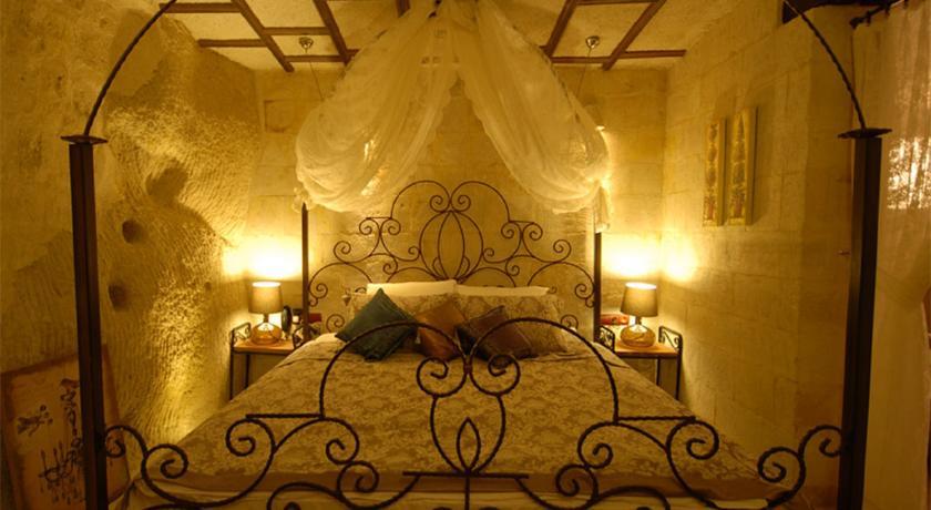 King House by Traveller's — 2