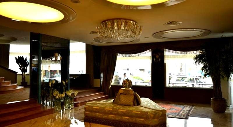 Tilmen Hotel — 8