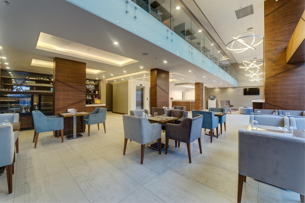 The Menord Hotel — 3