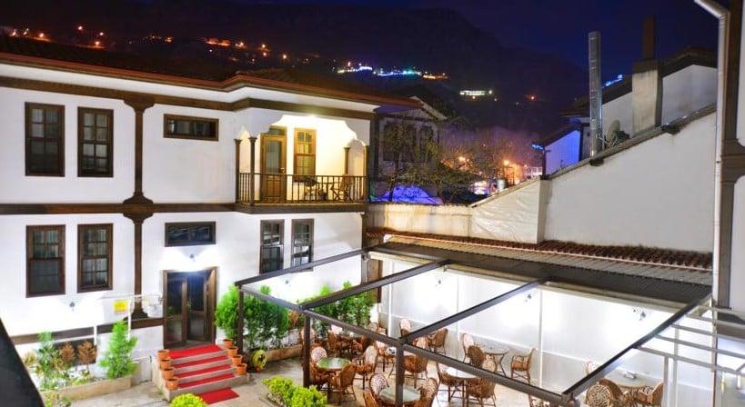 Uluhan Otel — 2