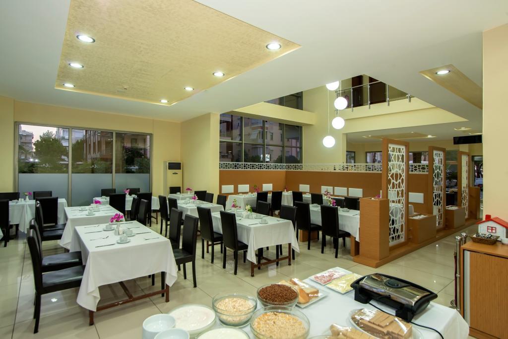 Santa Marina Hotel — 7