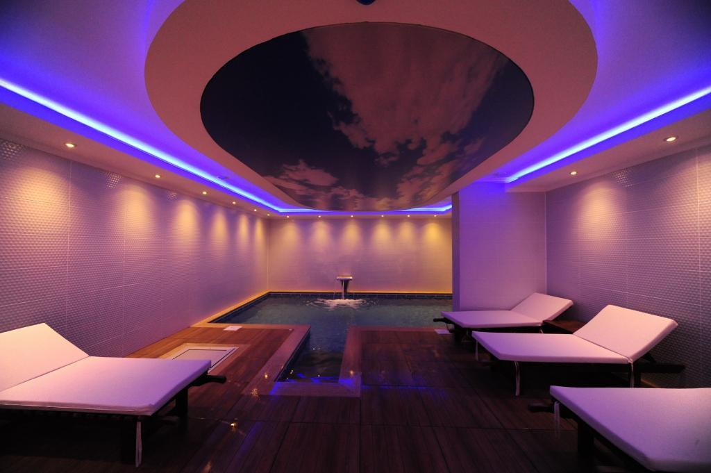 Blueberry Boutique Hotel — 4
