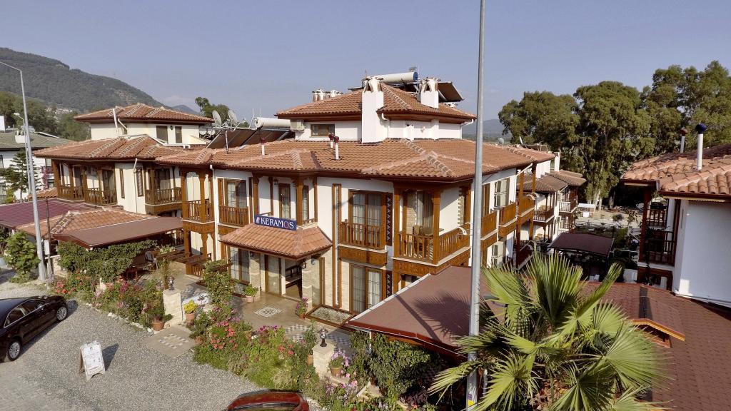 Keramos Pansiyon Akyaka — 2
