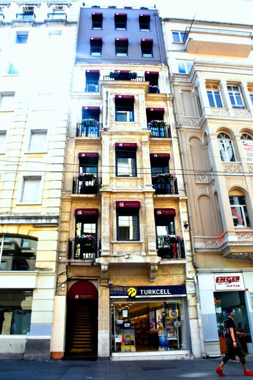 Bonne Sante Hotel