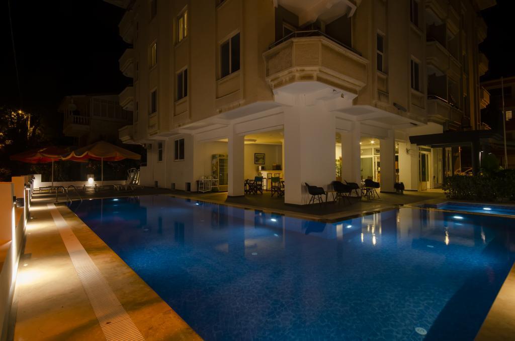 A Emreli Suite Hotel — 8