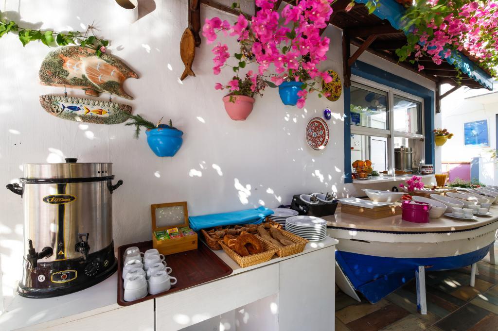 Bora Hotel Datça — 8