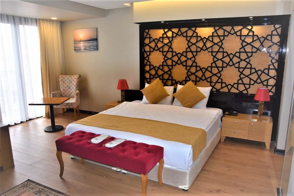 VVR Hotel — 7