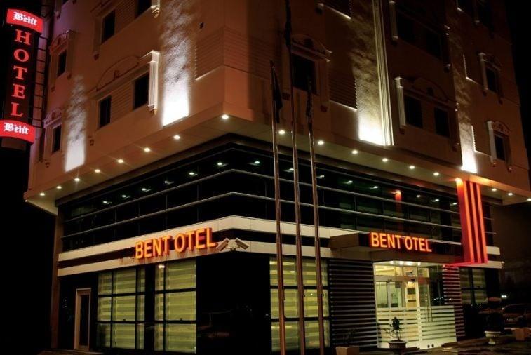 Bent Hotel — 1