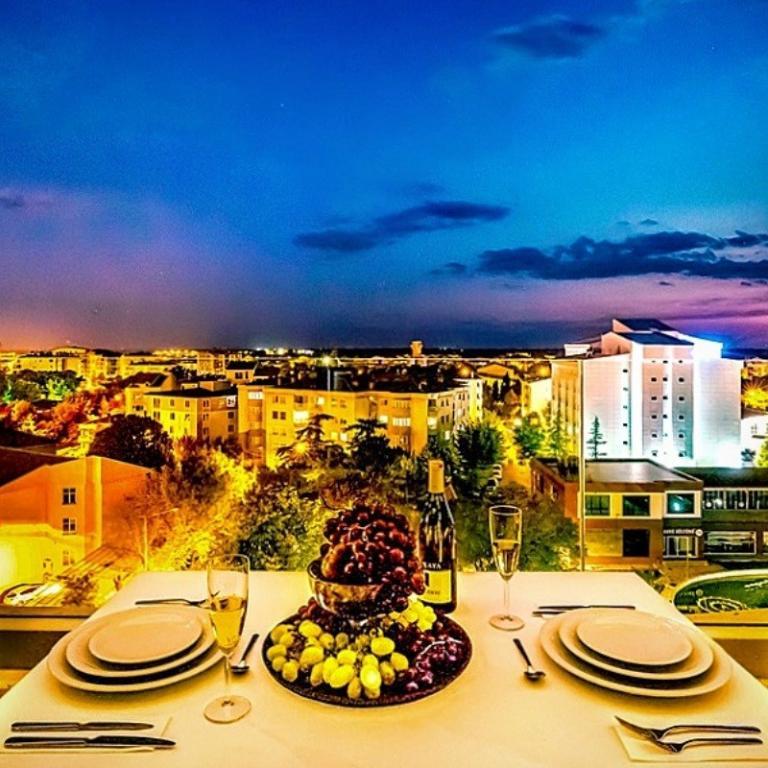 Lozengrad Hotel — 5
