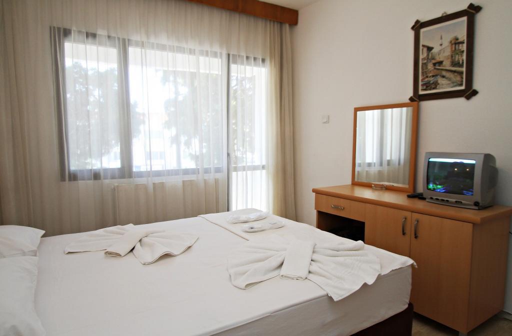 Gören Otel Çeşme — 9