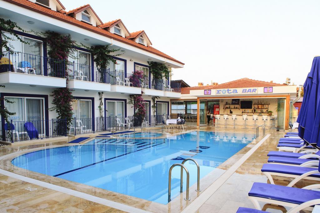 Rota Hotel — 1