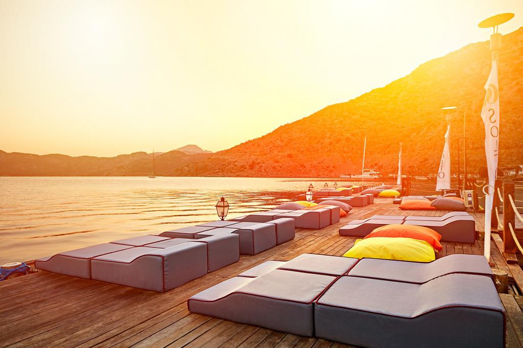 Fi Light Solto Boutique Beach — 3
