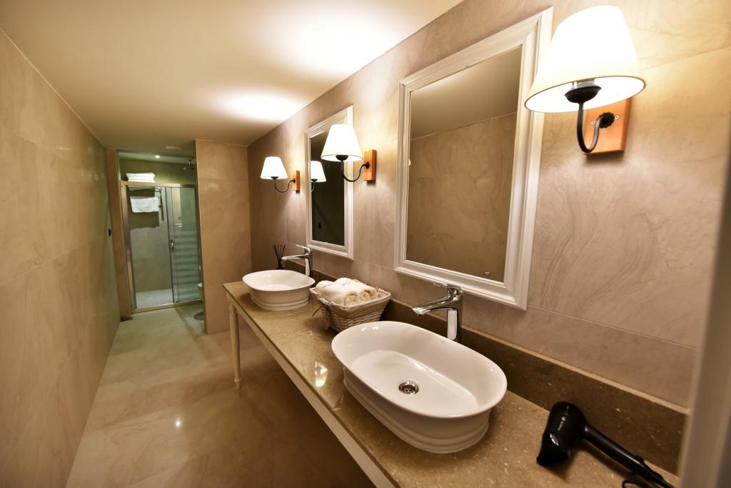 Salonika Suites — 4