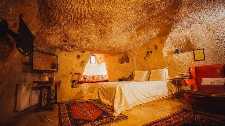 Jerveni Cave Hotel — 9