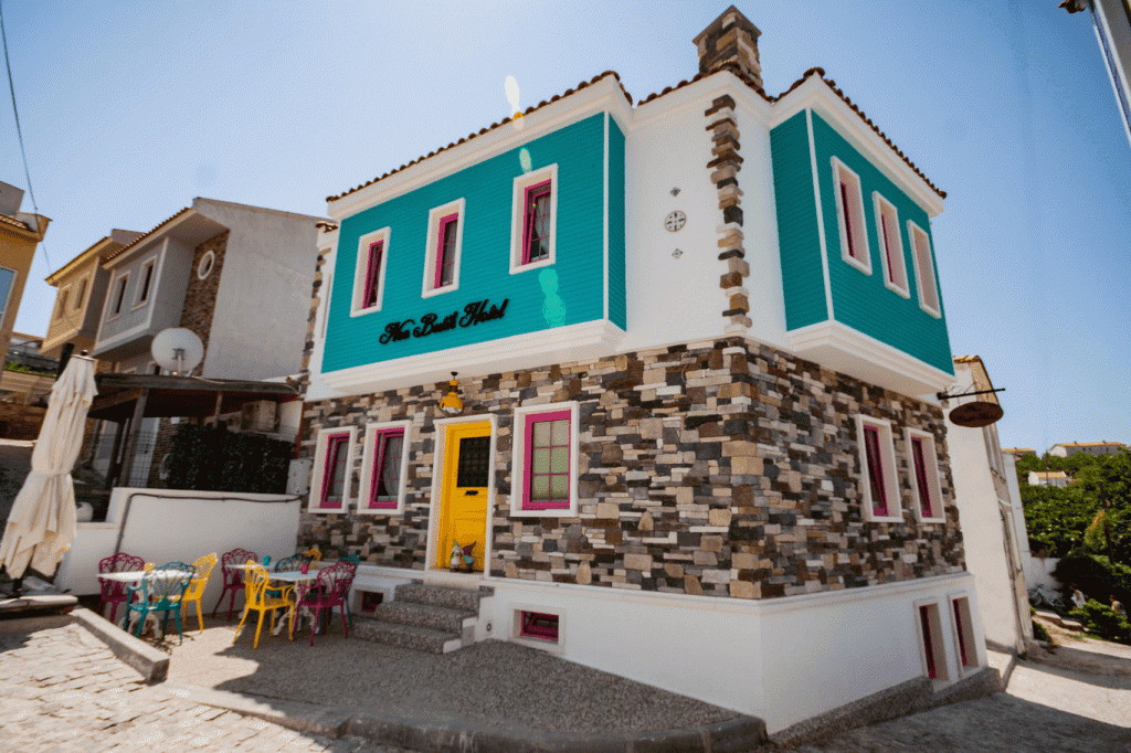 Neo Hotel Bozcaada (15+ Yetişkin Oteli)